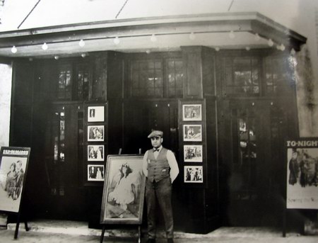 Temple Theatre - Old Photo (newer photo)